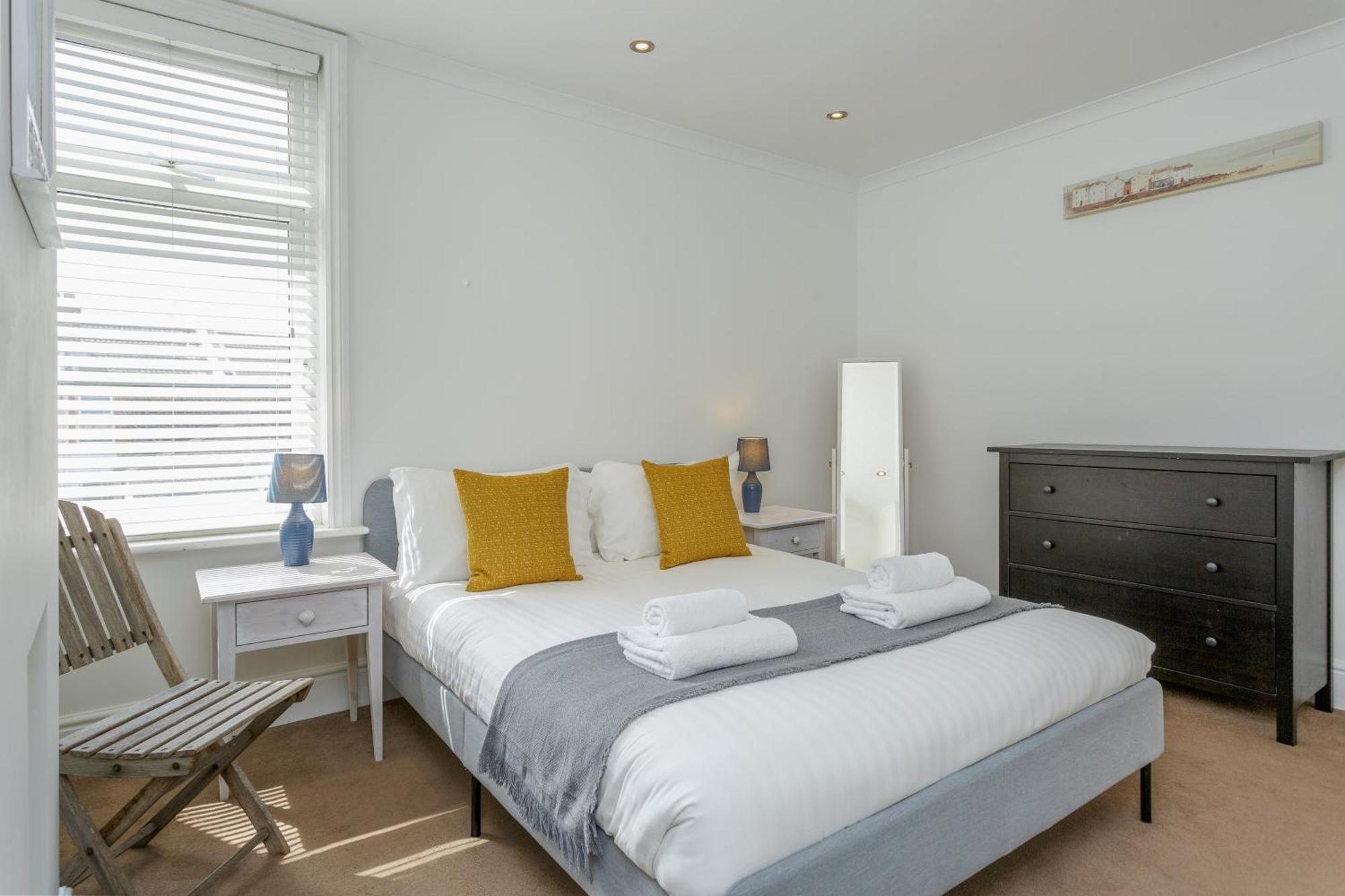 Percy Terrace - Charming 2 Bedroom Town House Portsmouth Eksteriør bilde